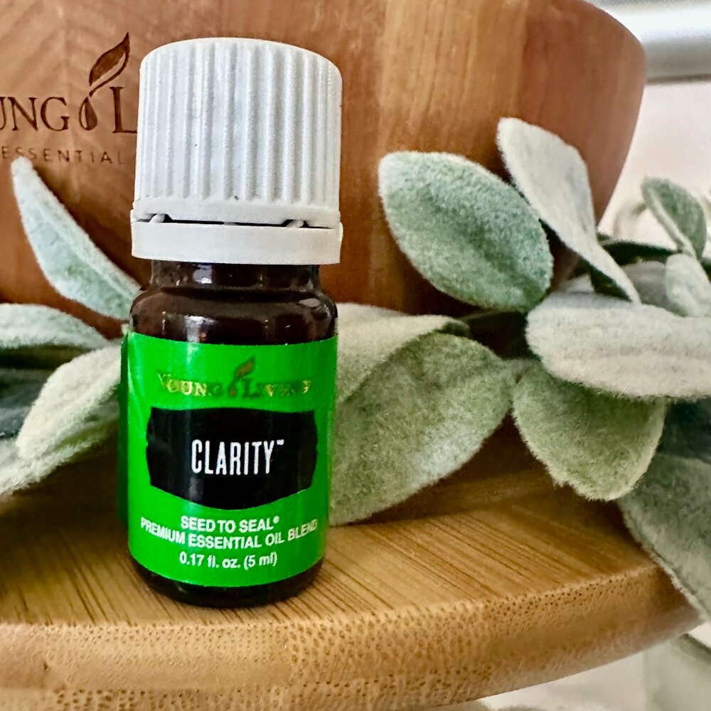 Young Living Clarity Essential Oikl